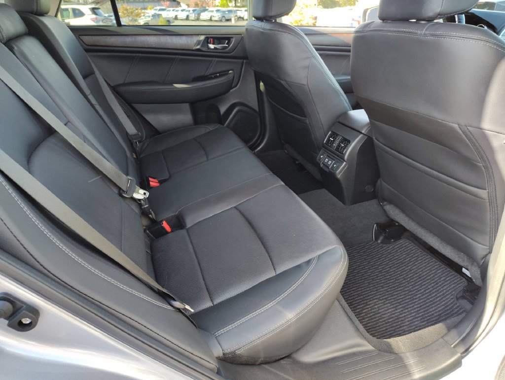 Used 2019 Subaru Outback 2.5i Limited AWD/4WD image 23