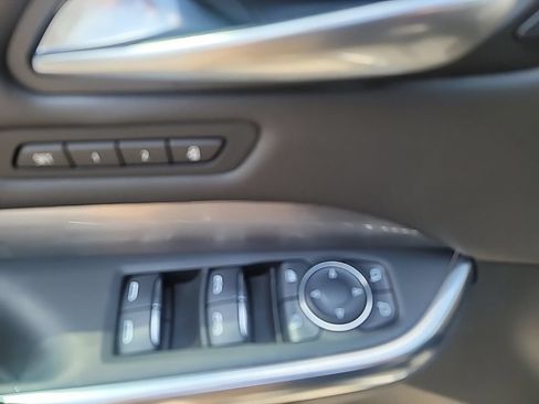 Used 2024 Cadillac XT4 Premium Luxury w/ Technology Package FWD image 11