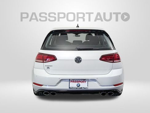 Used 2019 Volkswagen Golf R 4-Door image 6
