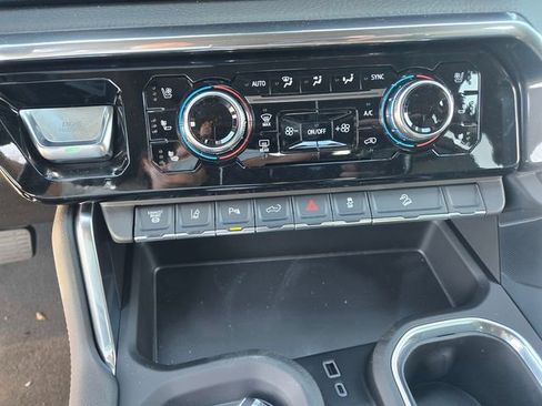 New 2026 GMC Sierra 3500 Denali w/ Denali Reserve Package image 18