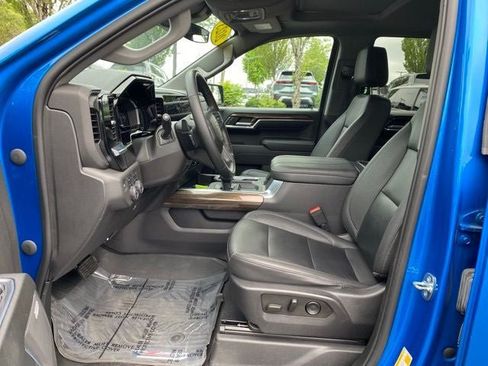 Used 2023 Chevrolet Silverado 1500 LT Trail Boss w/ Convenience Package II AWD/4WD image 15