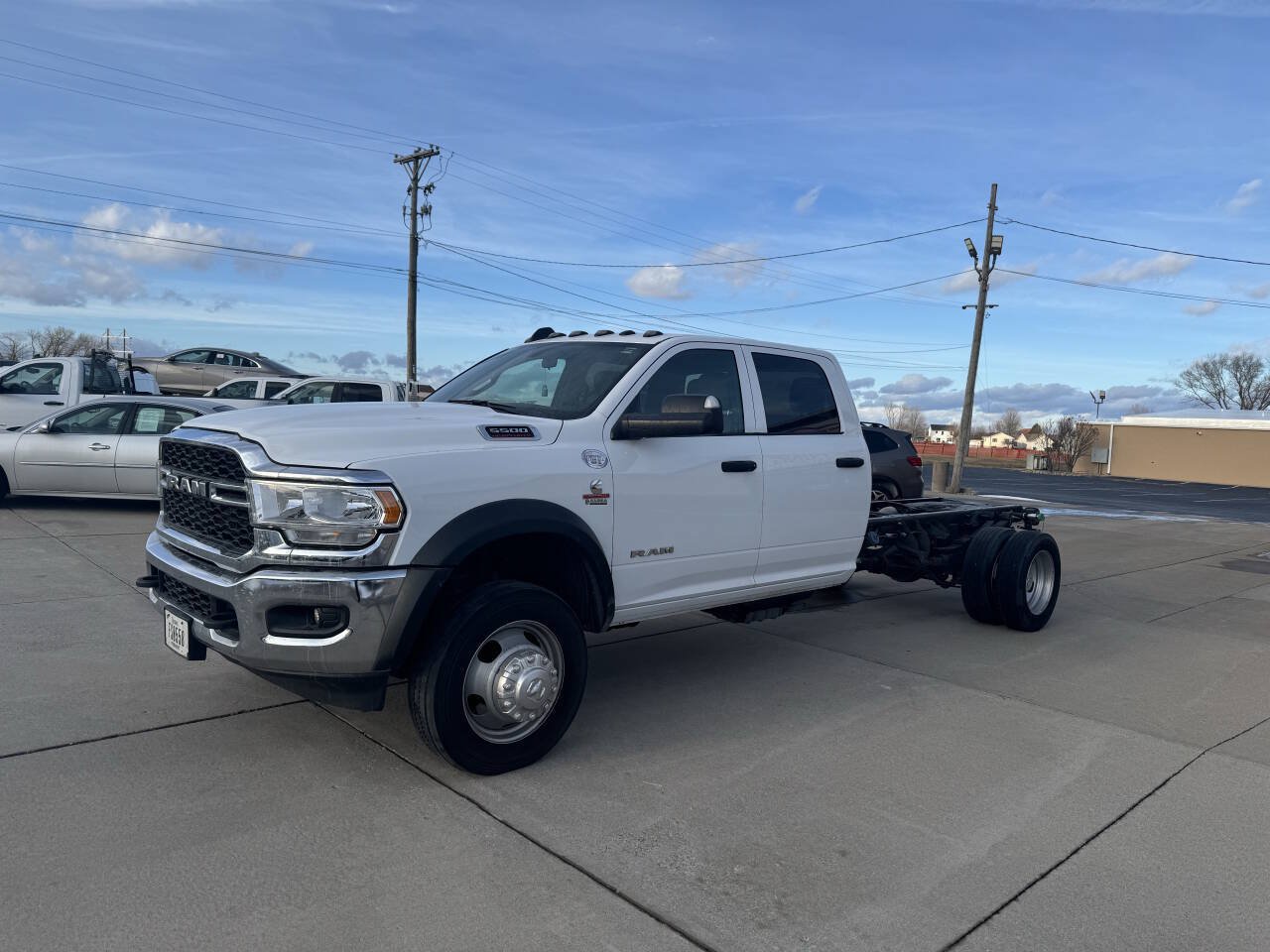 Used 2021 RAM 5500 Tradesman w/ Chrome Appearance Group AWD/4WD image 4
