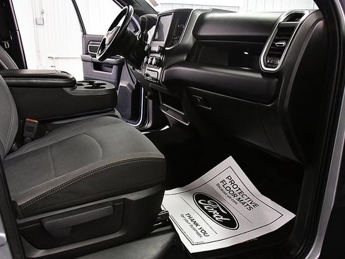 Used 2024 RAM 2500 Big Horn image 30