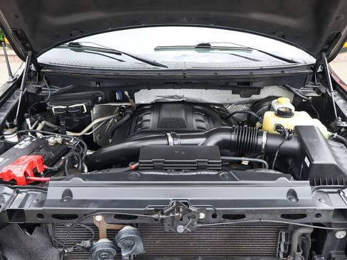 Used 2014 Ford F150 Lariat w/ Equipment Group 502A Luxury RWD image 12