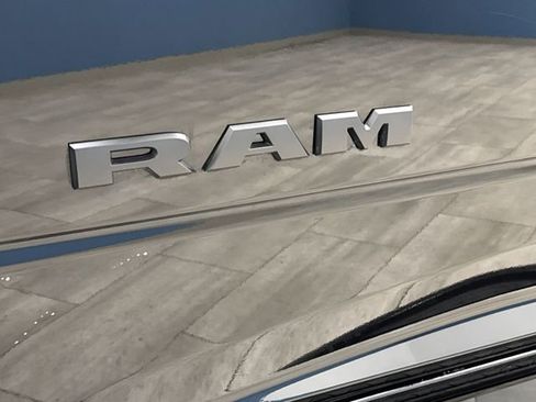 Used 2025 RAM 2500 Big Horn image 36