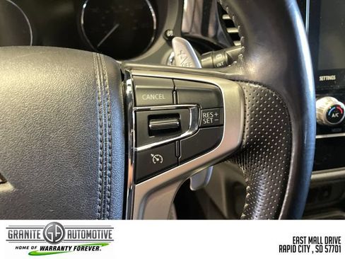 Used 2022 Mitsubishi Outlander SEL AWD/4WD image 22