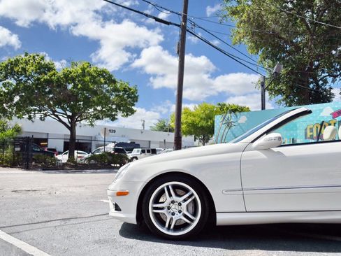 Used 2008 Mercedes-Benz CLK 550 Cabriolet image 6
