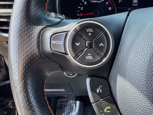 Used 2018 Kia Soul ! w/ Tech Package FWD image 12