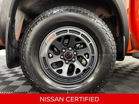 Certified 2025 Nissan Frontier PRO-4X w/ Pro Premium Package AWD/4WD image 13
