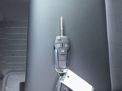 New 2025 Ford Transit 250 Low Roof image 26