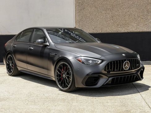 Used 2024 Mercedes-Benz C 63 AMG S image 6