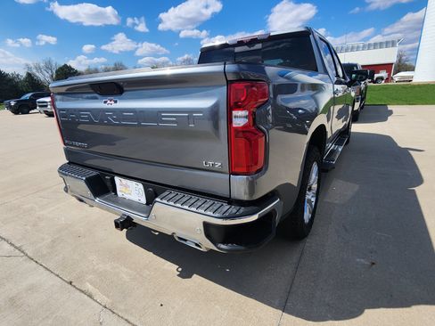 Used 2021 Chevrolet Silverado 1500 LTZ w/ Technology Package AWD/4WD image 5