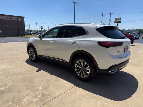 Used 2024 Buick Envision Preferred AWD/4WD image 7