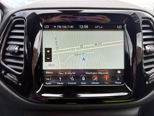 Used 2018 Jeep Compass Limited w/ Navigation Group AWD/4WD image 23