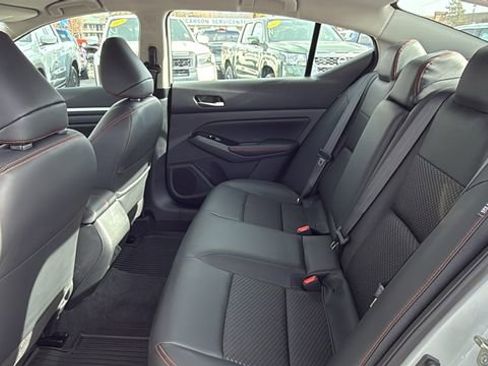 New 2025 Nissan Altima 2.5 SR image 20