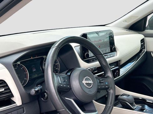 Used 2023 Nissan Rogue SL w/ SL Premium Package FWD image 26