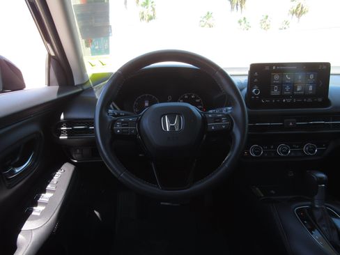 Certified 2024 Honda HR-V EX-L image 24