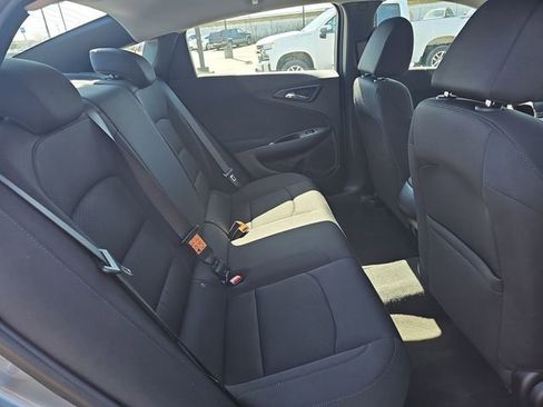 Used 2023 Chevrolet Malibu LS image 25