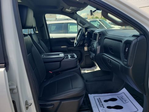 Used 2021 Chevrolet Silverado 2500 W/T w/ WT Fleet Convenience Package AWD/4WD image 11