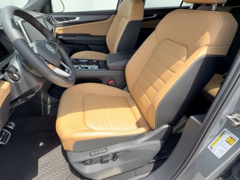 New 2026 Volkswagen Atlas Cross Sport SEL R-Line AWD/4WD image 5
