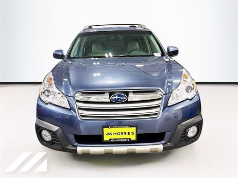 Used 2013 Subaru Outback 2.5i Limited w/ Moonroof Pkg image 2
