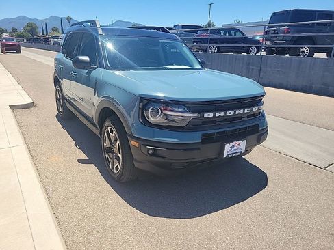 Used 2023 Ford Bronco Sport Outer Banks w/ Tech Package AWD/4WD image 9