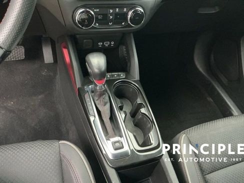 Used 2022 Chevrolet TrailBlazer RS w/ Convenience Package image 15