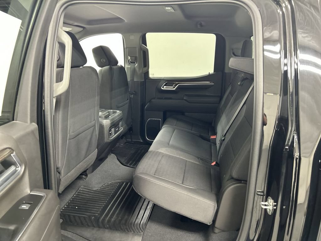 Used 2022 Chevrolet Silverado 1500 RST w/ Z71 Off-Road Package AWD/4WD image 19