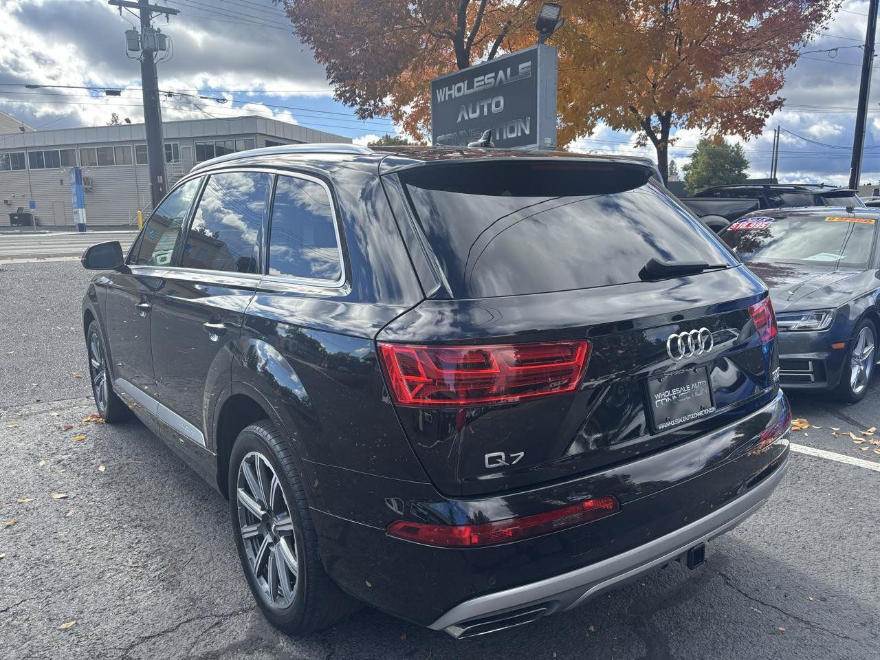 Used 2018 Audi Q7 3.0T Premium Plus w/ Premium Plus Package AWD/4WD image 3