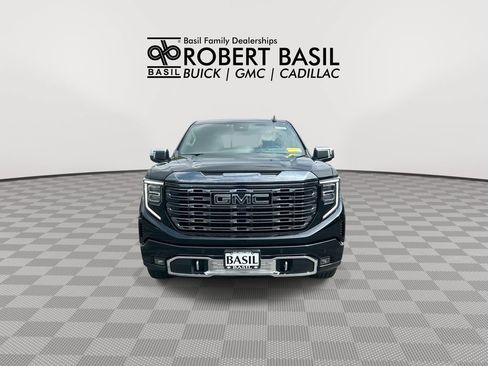 Used 2024 GMC Sierra 1500 Denali Ultimate AWD/4WD image 3