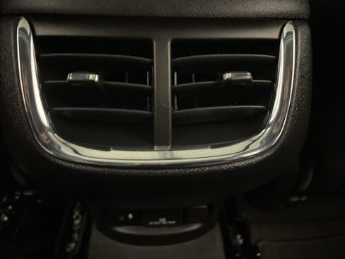 Used 2020 Chevrolet Malibu Premier FWD image 14