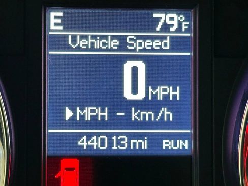 Used 2016 Chrysler Town & Country Touring w/ Driver Convenience Group FWD image 33