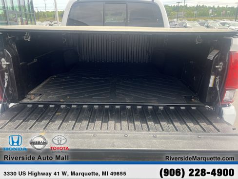 Used 2023 Toyota Tacoma SR AWD/4WD image 8