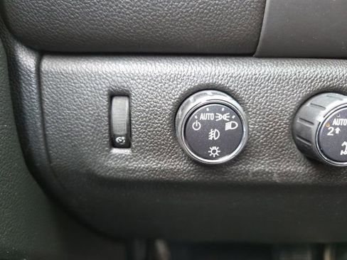 Used 2016 GMC Canyon SLE w/ All Terrain Package AWD/4WD image 61