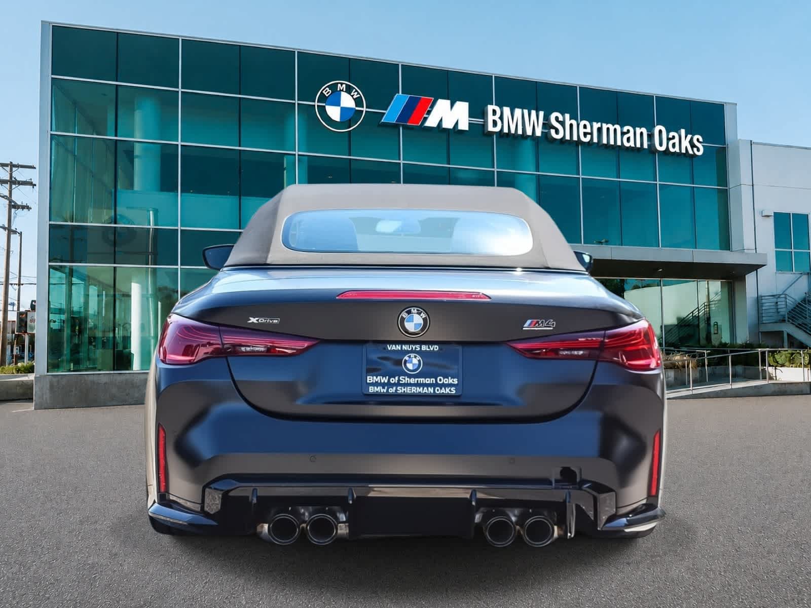 New 2027 BMW M4 xDrive Competition w/ Carbon Package AWD/4WD image 5