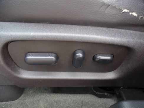 Used 2014 Ford Explorer AWD Limited w/ Equipment Group 301A image 17