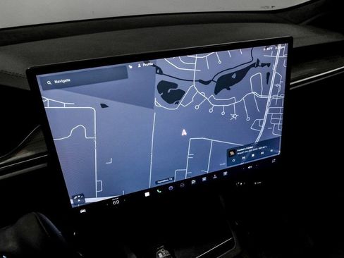 Used 2023 Tesla Model S image 28