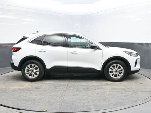 Used 2023 Ford Escape Active image 8