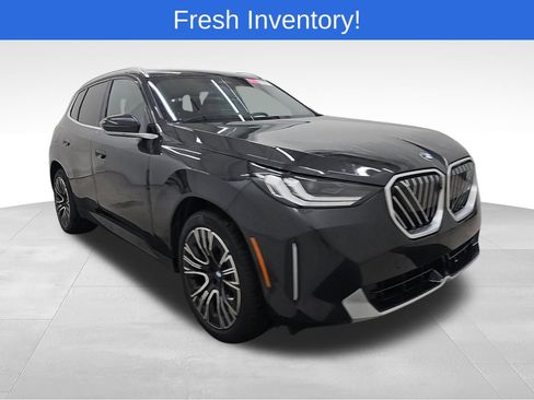 Certified 2026 BMW X3 xDrive30i AWD/4WD image 3