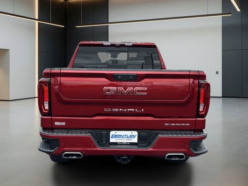 Used 2023 GMC Sierra 1500 Denali w/ Denali Reserve Package AWD/4WD image 5