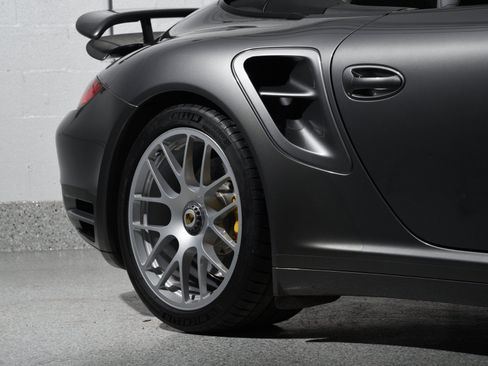 Used 2011 Porsche 911 Turbo S AWD/4WD image 26