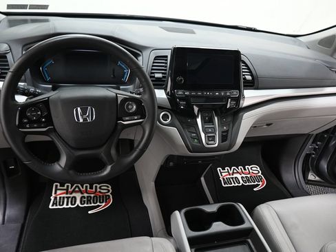 Used 2019 Honda Odyssey EX-L image 4