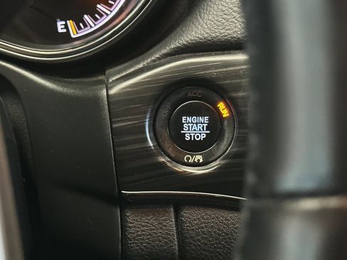 Used 2020 Jeep Grand Cherokee Limited X AWD/4WD image 34