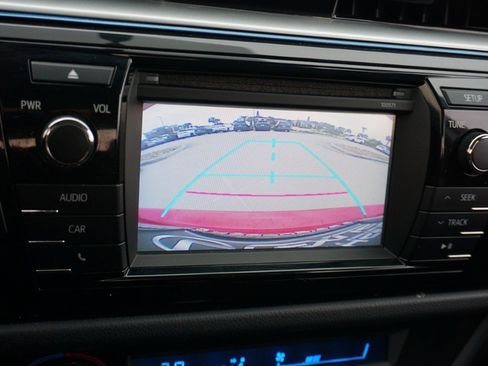 Used 2016 Toyota Corolla S image 17