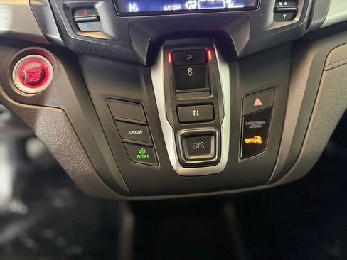 Used 2018 Honda Odyssey LX image 13