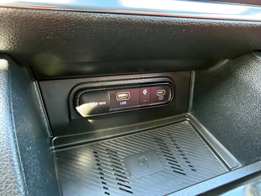 Used 2023 Kia Sportage SX FWD image 28