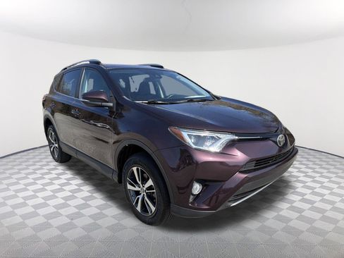Used 2017 Toyota RAV4 XLE image 3