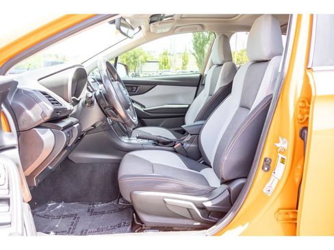 Used 2020 Subaru Crosstrek 2.0i Premium w/ Moonroof Package 1 AWD/4WD image 15