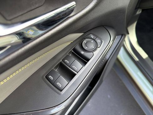 Used 2025 Chevrolet Trax ACTIV w/ Driver Confidence Package image 10