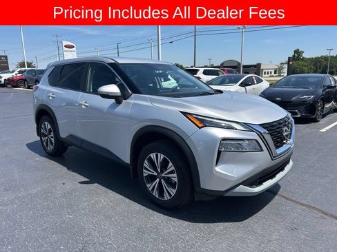 Used 2022 Nissan Rogue SV FWD image 20
